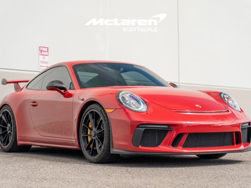 Used 2018 Porsche 911 GT3 image 9