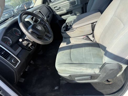 Used 2013 RAM 1500 Classic SLT AWD/4WD image 16