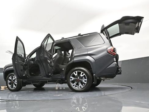 Used 2025 Toyota 4Runner TRD Sport image 51