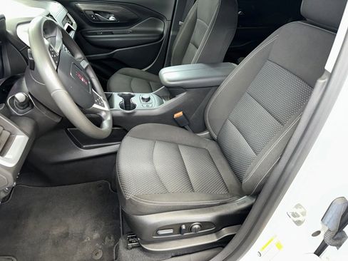 Certified 2023 GMC Terrain SLE w/ Driver Convenience Package image 2