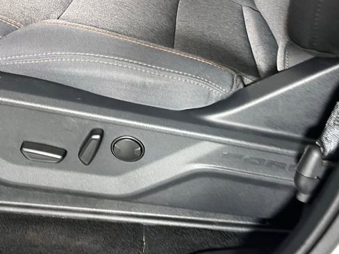 Used 2025 Ford Expedition Active image 21