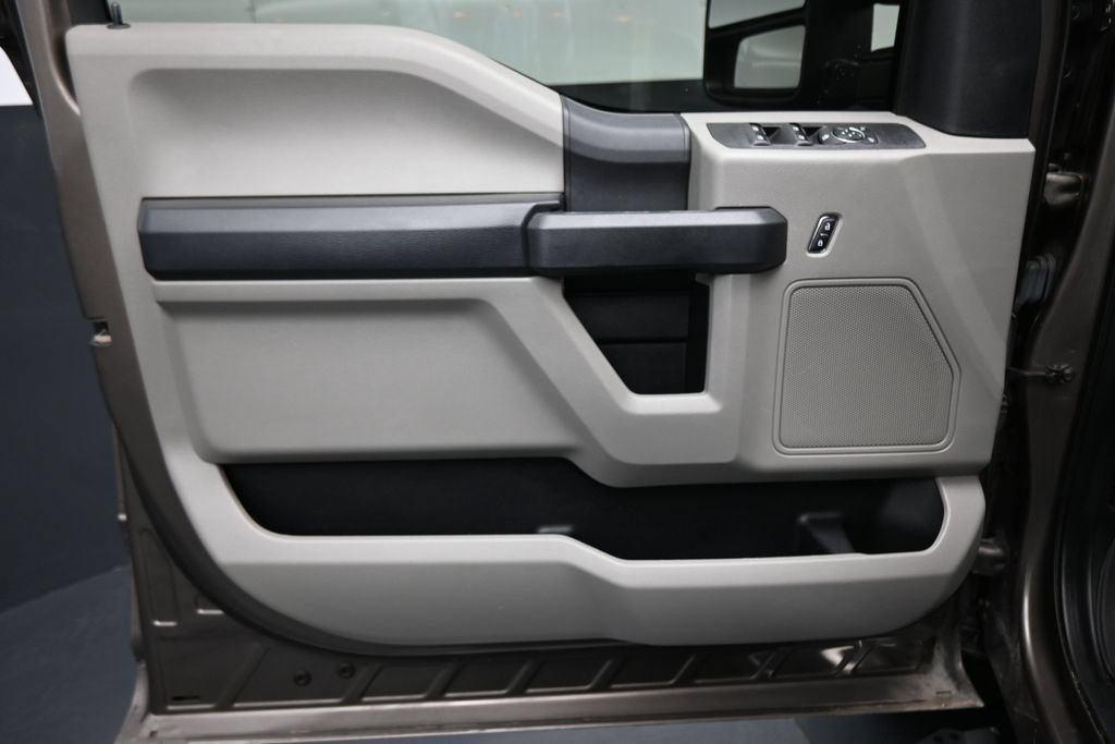 Used 2021 Ford F250 XL w/ STX Appearance Package AWD/4WD image 10
