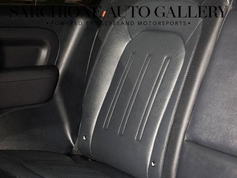 Used 2022 Land Rover Defender 90 X-Dynamic S image 38