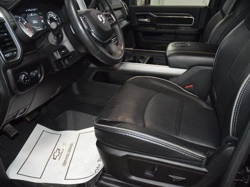 Used 2024 RAM 2500 Laramie w/ Sport Appearance Package image 35