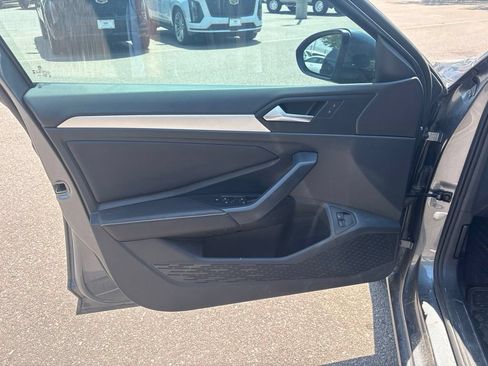 Used 2024 Volkswagen Jetta S FWD image 9