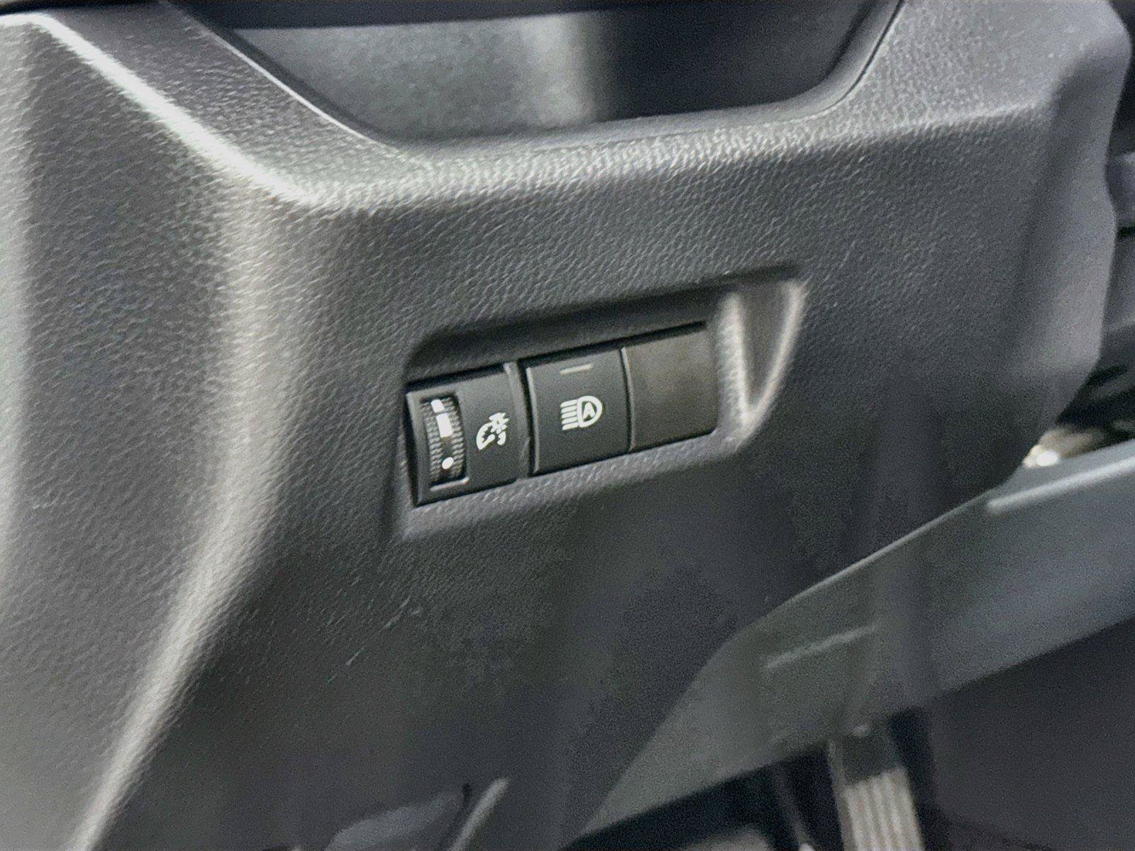 Certified 2025 Toyota RAV4 XLE AWD/4WD image 15