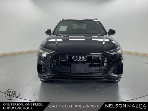 Used 2019 Audi Q8 Premium Plus w/ Premium Plus image 2