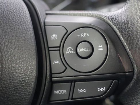 Used 2024 Toyota Corolla LE image 12