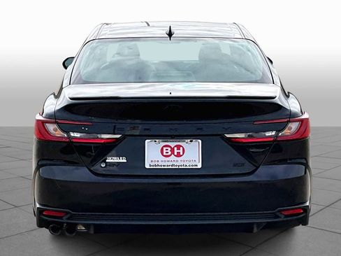 New 2026 Toyota Camry SE image 4