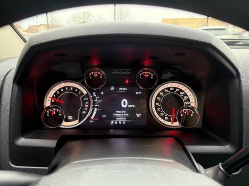 Used 2013 RAM 1500 Classic SLT w/ Premium Display Pkg image 14