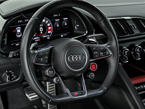 Used 2018 Audi R8 V10 plus AWD/4WD image 24