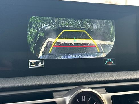 Certified 2025 Lexus RC 300 F Sport image 16