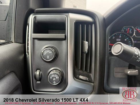 Used 2018 Chevrolet Silverado 1500 LT w/ LT Eassist Package AWD/4WD image 30