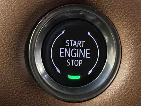 Used 2024 GMC Canyon AT4 w/ AT4 Premium Package image 26