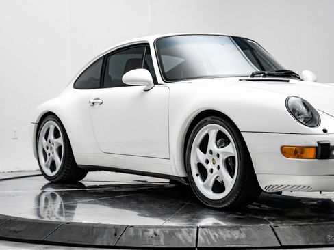 Used 1996 Porsche 911 GT3 RS image 31