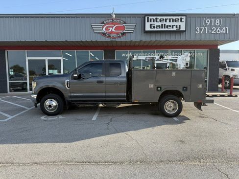 Used 2019 Ford F350 XL w/ XL Value Package image 6