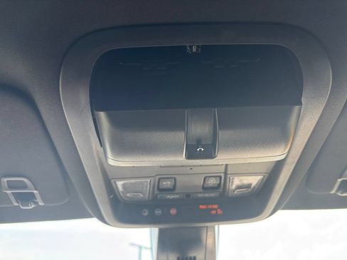 Used 2022 Cadillac XT6 Luxury FWD image 37
