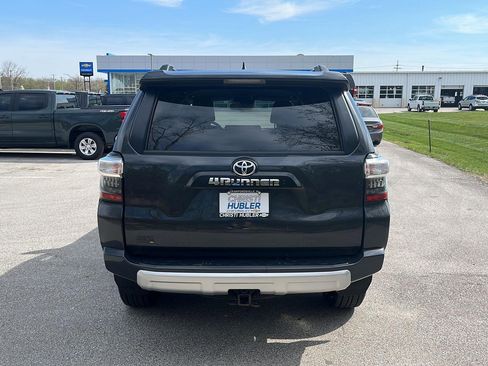 Used 2024 Toyota 4Runner TRD Off-Road AWD/4WD image 4
