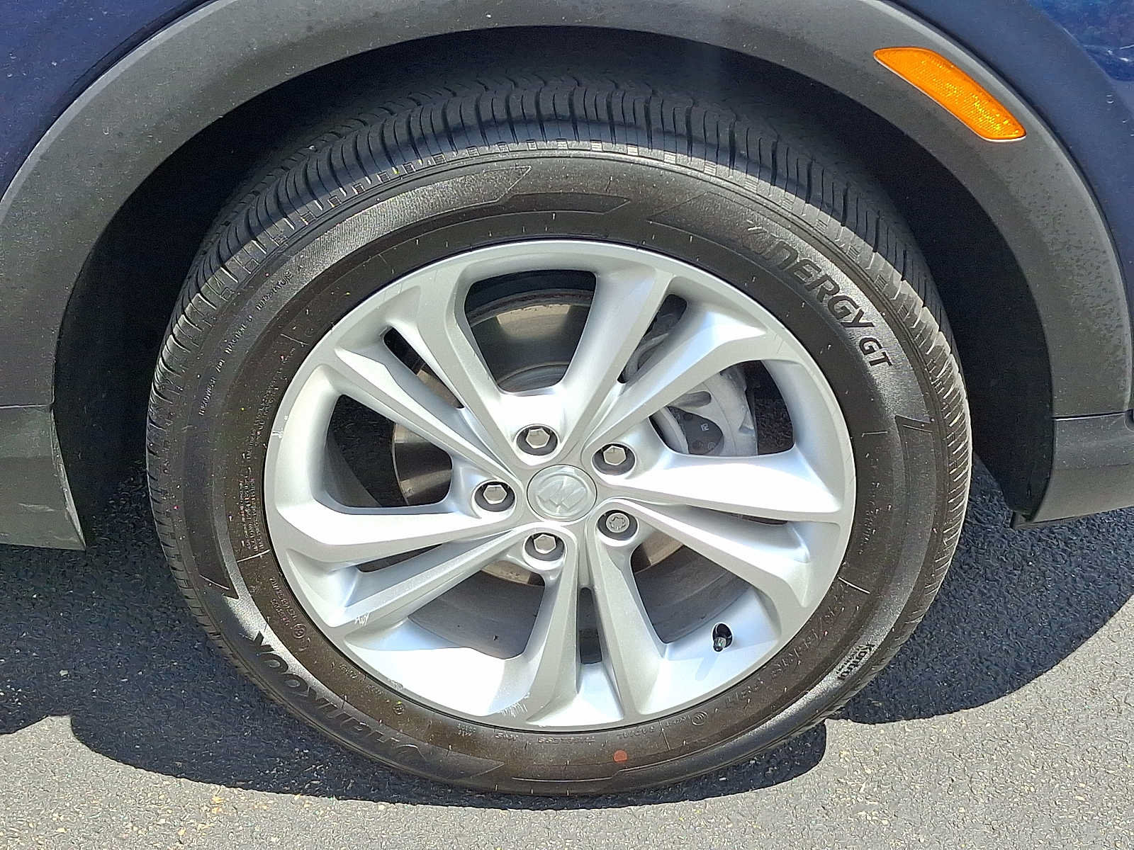 Used 2023 Buick Encore GX Preferred w/ Cold Weather Comfort Package FWD image 8