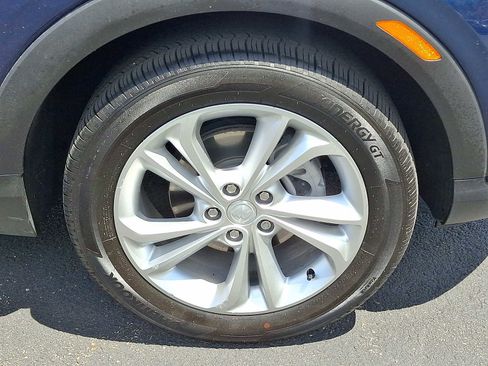 Used 2023 Buick Encore GX Preferred w/ Cold Weather Comfort Package FWD image 8