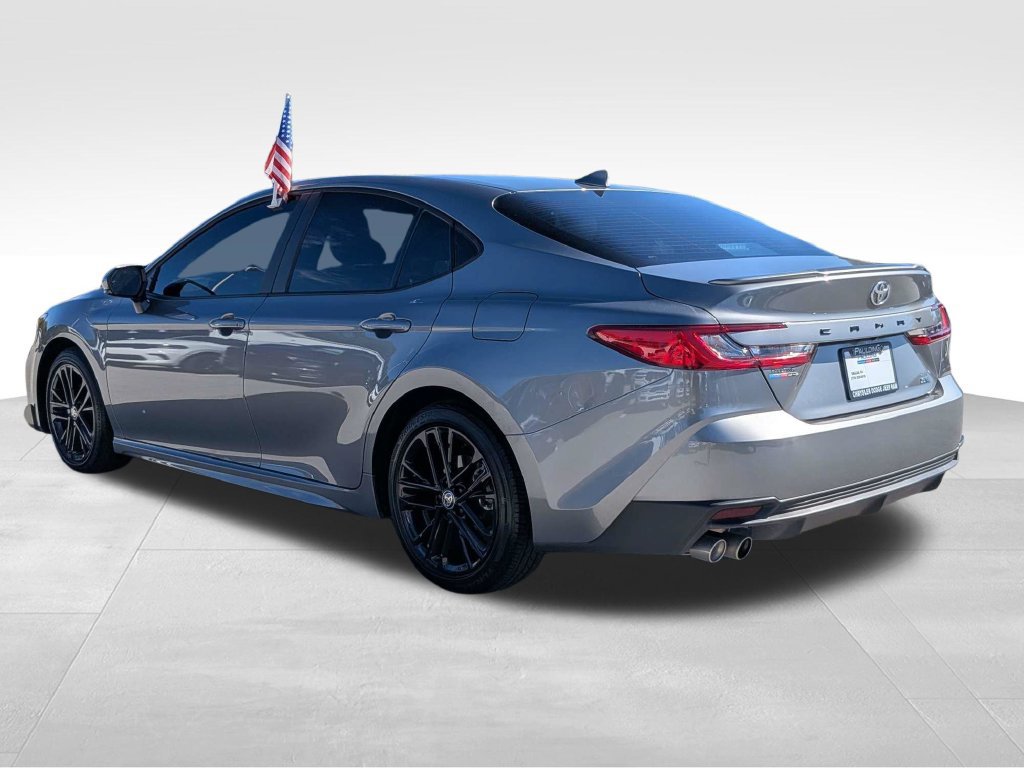 Used 2026 Toyota Camry SE FWD image 6