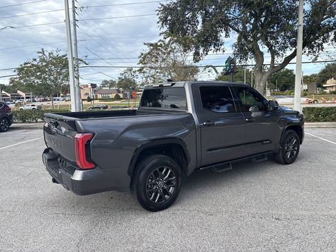 Used 2022 Toyota Tundra Platinum image 8