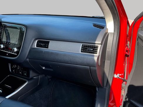 Used 2020 Mitsubishi Outlander SEL FWD image 19