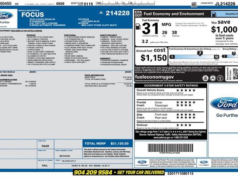 Used 2018 Ford Focus SE FWD image 2