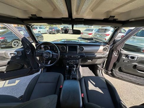 Used 2020 Jeep Wrangler Unlimited Sport S image 16