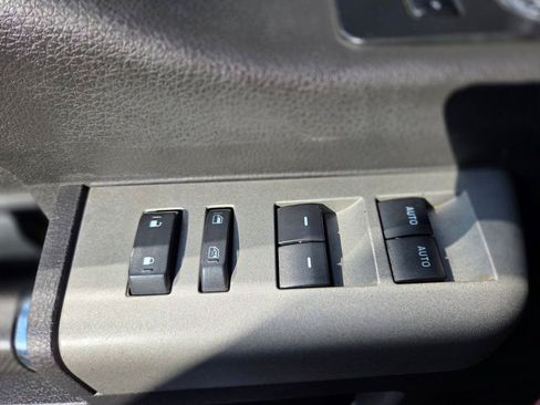 Used 2015 Ford F350 Lariat AWD/4WD image 29