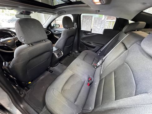 Used 2024 Chevrolet Malibu LT FWD image 39