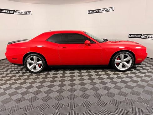 Used 2009 Dodge Challenger SRT8 w/ SRT Option Group II RWD image 7