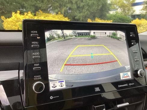 Used 2024 Toyota Camry XSE w/ Navigation Package image 16