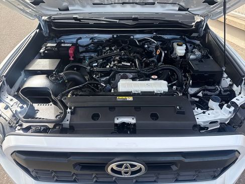 Used 2024 Toyota Tacoma TRD Sport w/ TRD Sport Upgrade Package image 21