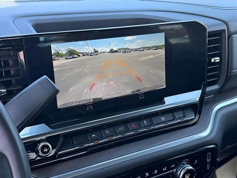 Used 2024 GMC Sierra 1500 SLT image 26