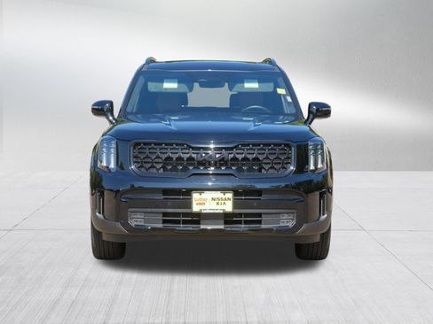 Certified 2025 Kia Telluride SX Prestige X-Line AWD/4WD image 2