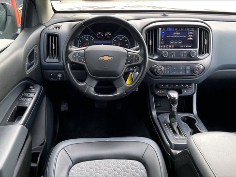 Used 2022 Chevrolet Colorado Z71 image 5