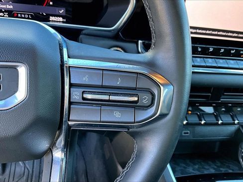 Used 2023 GMC Canyon Elevation w/ Elevation Premium Package image 29