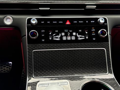 New 2025 Genesis GV80 3.5T e-SC image 9