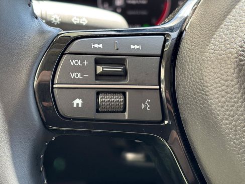 Certified 2026 Honda HR-V EX-L image 31