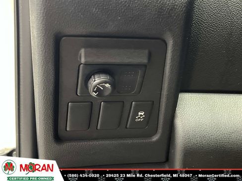 Used 2013 Nissan Rogue S image 24