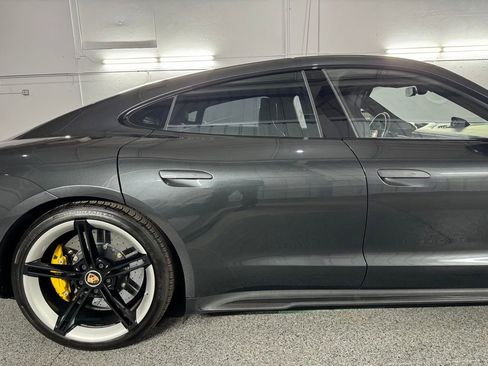 Used 2020 Porsche Taycan Turbo S image 7