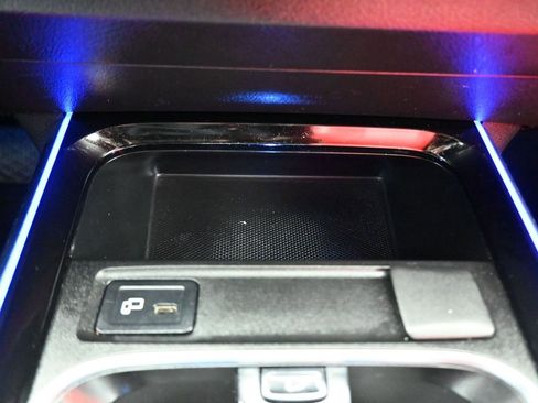 Used 2021 Mercedes-Benz GLA 250 image 24