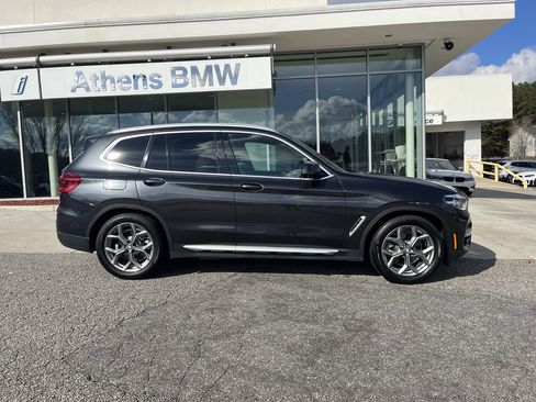 Used 2021 BMW X3 xDrive30e w/ Executive Package image 9