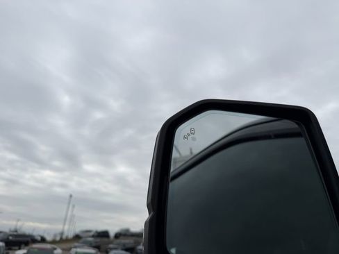 Used 2020 Ford F150 Lariat w/ Equipment Group 501A Mid image 12