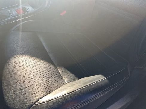 Used 2017 Kia Sorento EX image 11