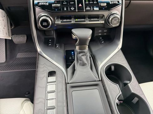 New 2026 Lexus LX 600 4WD w/ Luxury Package image 14