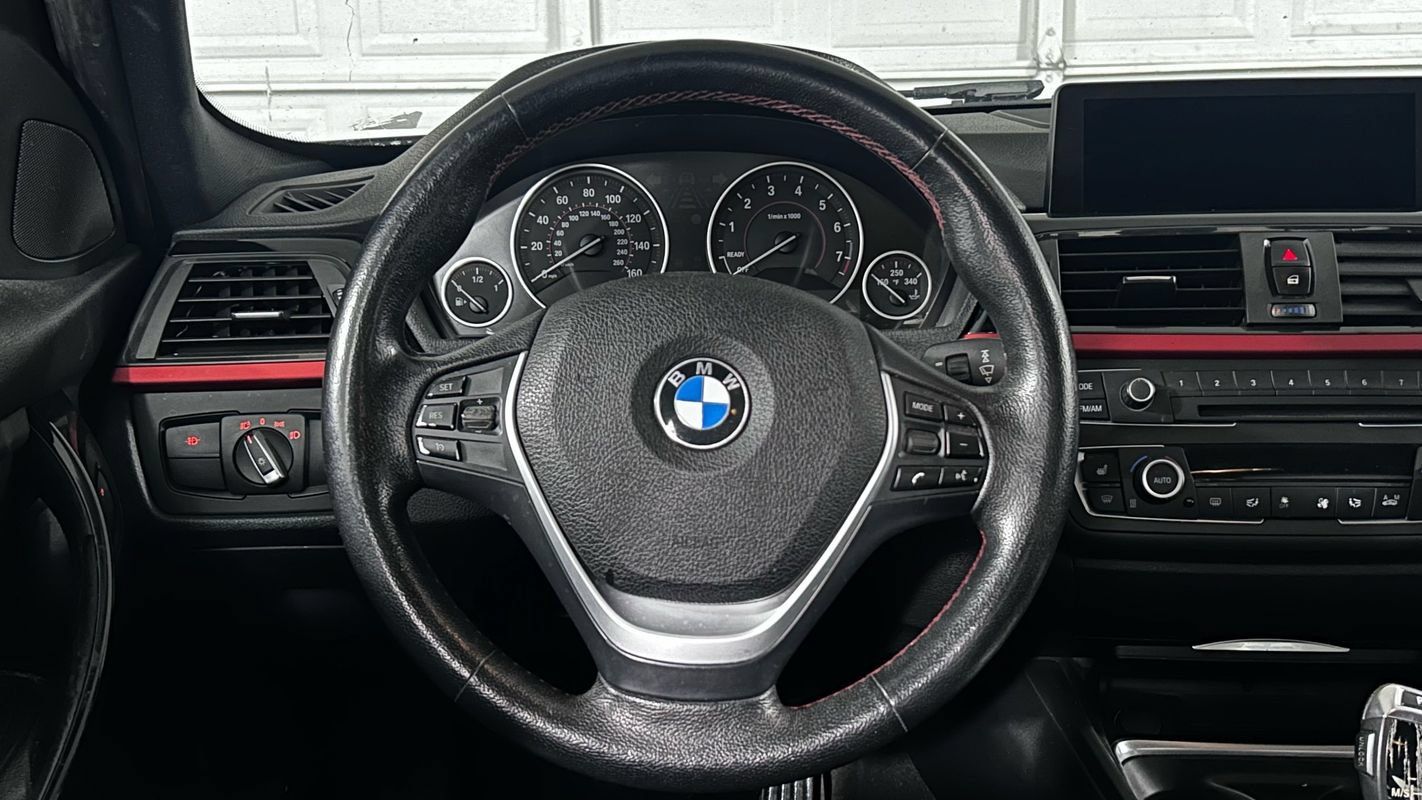Used 2013 BMW 328i xDrive Sedan w/ Premium Pkg AWD/4WD image 10