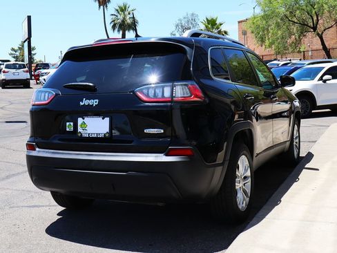 Used 2019 Jeep Cherokee Latitude w/ Popular Appearance Group FWD image 13