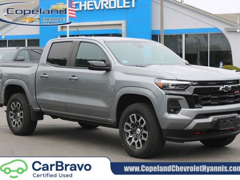 Used 2023 Chevrolet Colorado Z71 w/ Z71 Convenience Package 2 AWD/4WD image 1
